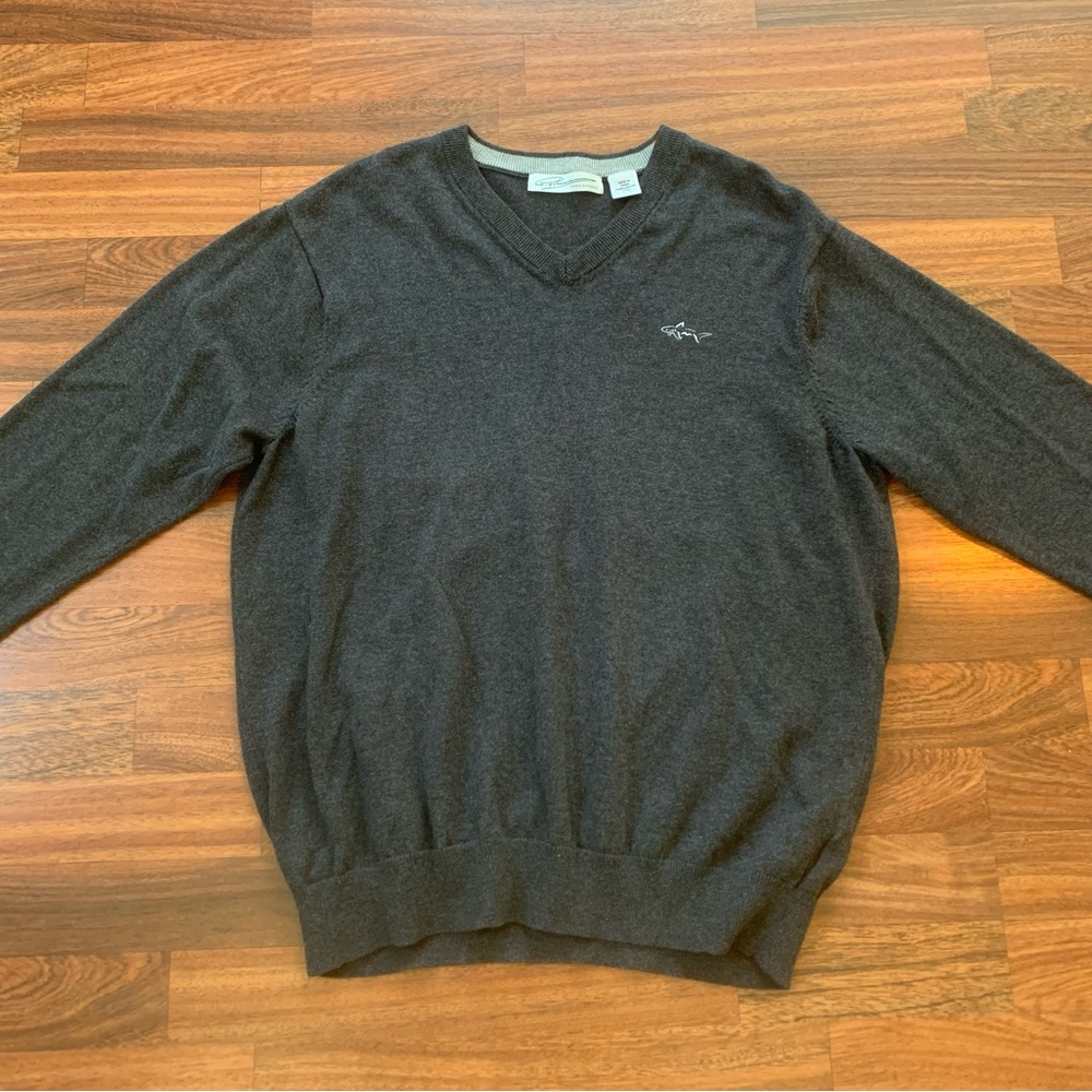 Greg Norman Men’s Gray V-Neck Sweater Sz Medium 100% Cotton Long Sleeved